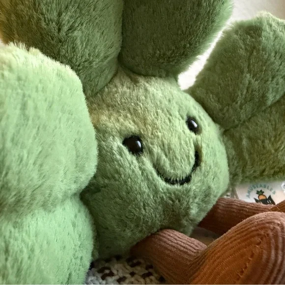 Jellycat Siofra Shamrock - Picture 5 of 7